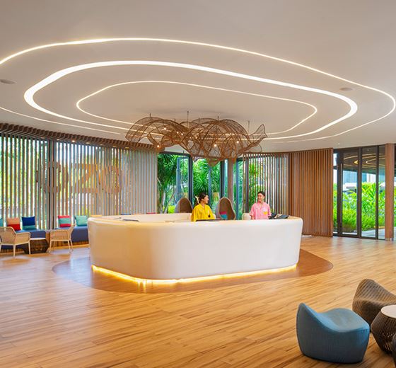 Dienstleistungen - OZO Phuket